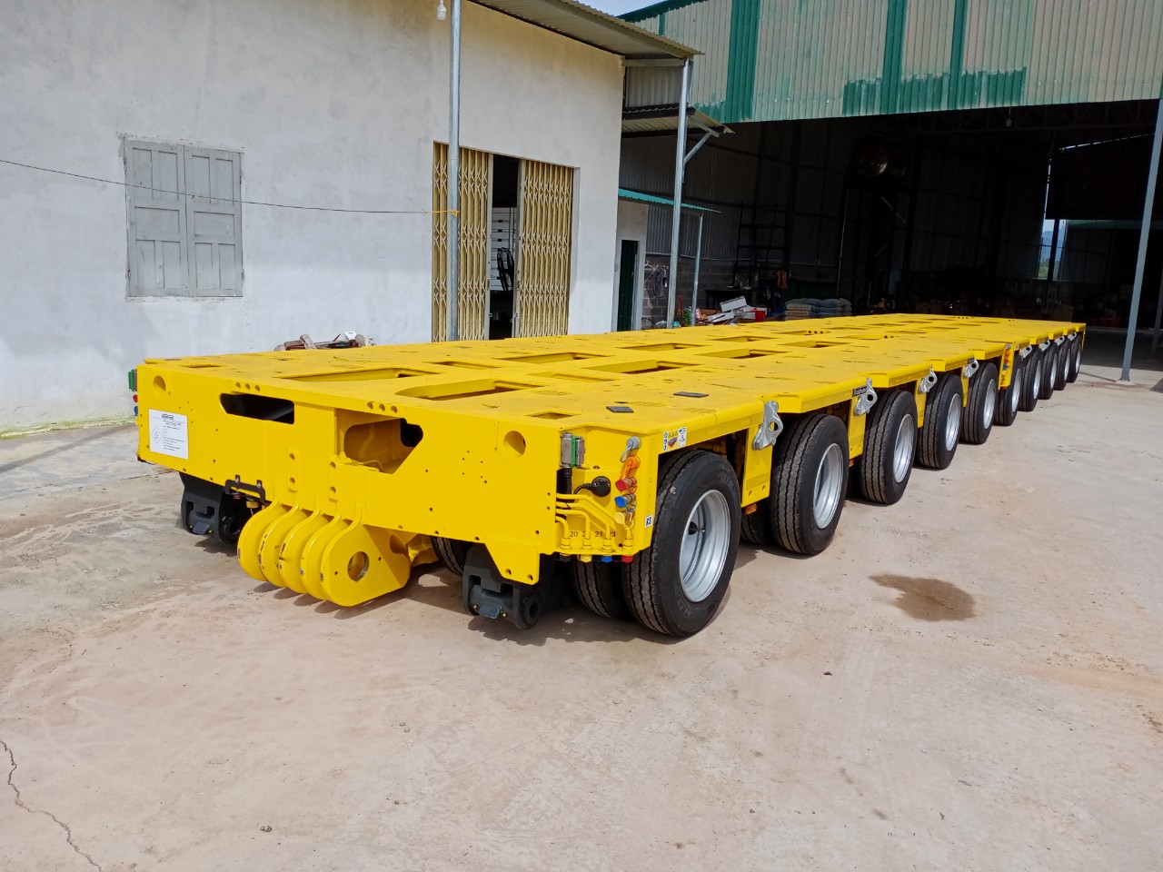 GOLDHOFER HEAVY DUTY THP SL MODULAR TRAILER 5 5 AXLES